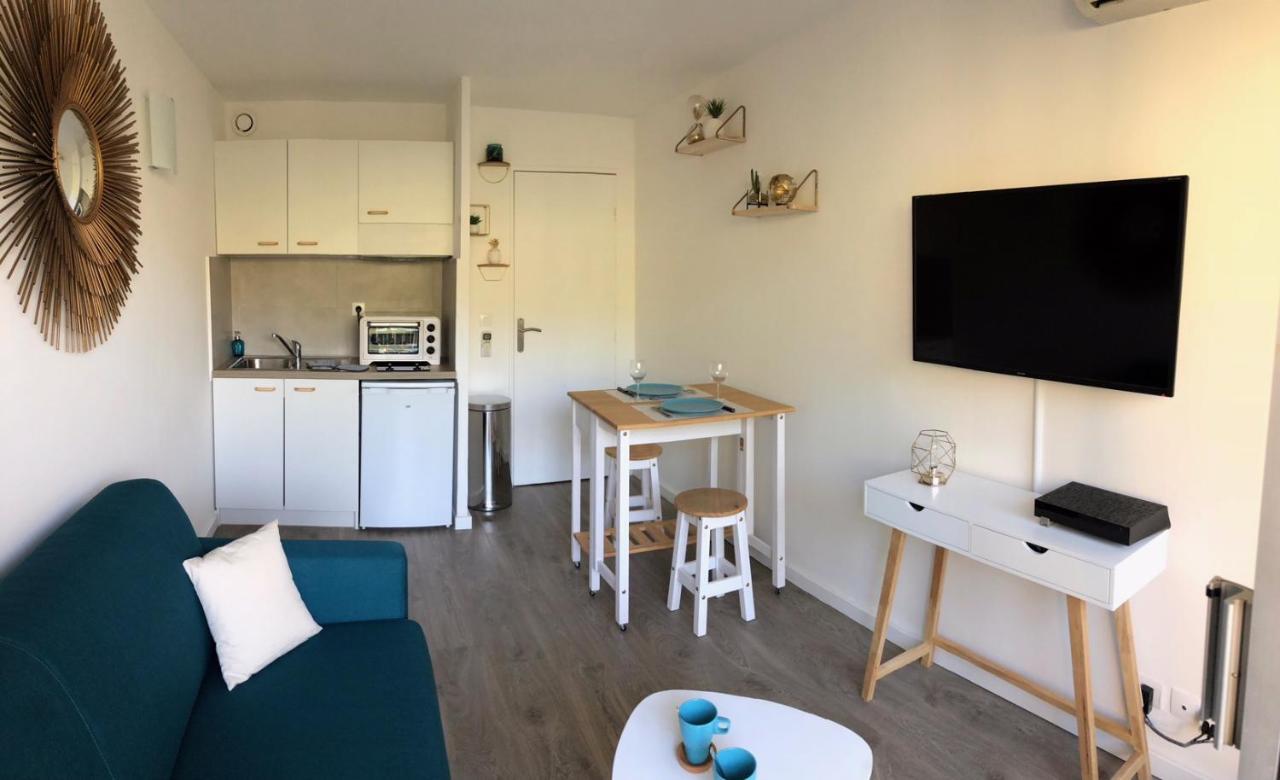 Studio Moderne Avec Balcon Au Coeur Du Centre Ville Apartment Сен Максим Екстериор снимка